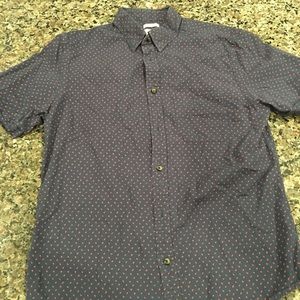 Old Navy polo with red leaves  on a Navy shirt